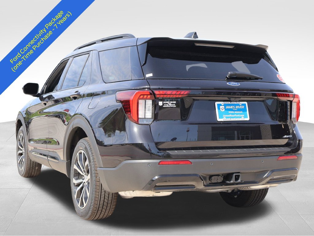 New 2026 Ford Explorer ST-Line AWD/4WD image 3