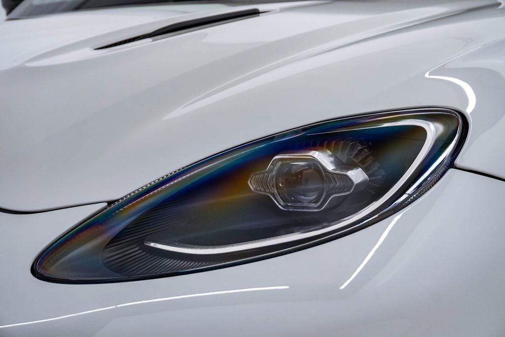 Used 2025 Aston Martin DBX 707 image 6