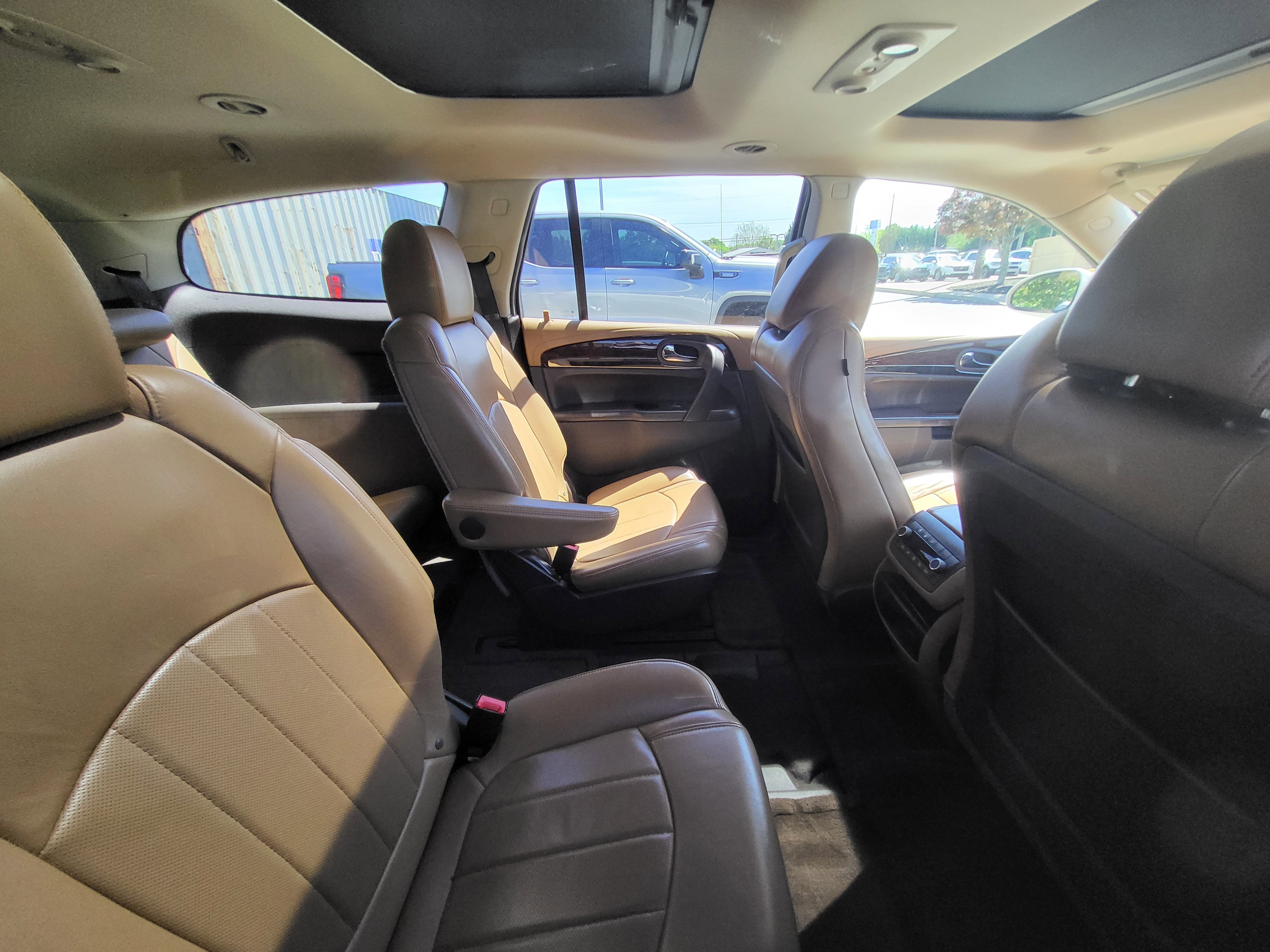 Used 2013 Buick Enclave Premium image 9