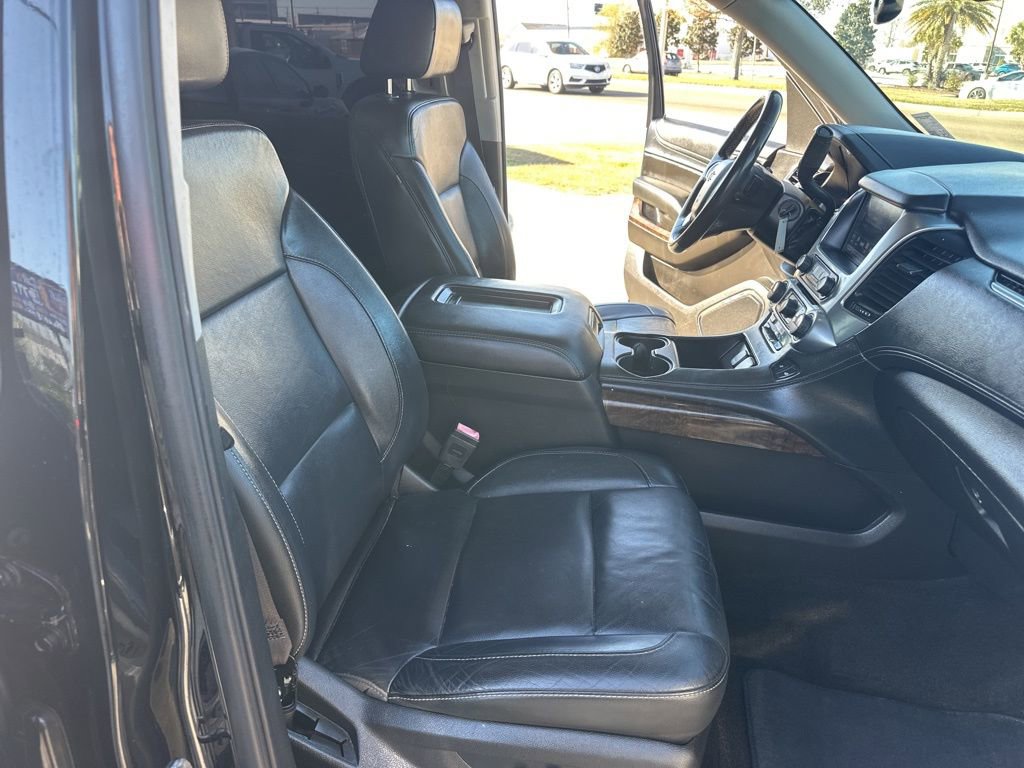 Used 2017 Chevrolet Tahoe LT w/ LT Midnight Edition RWD image 10