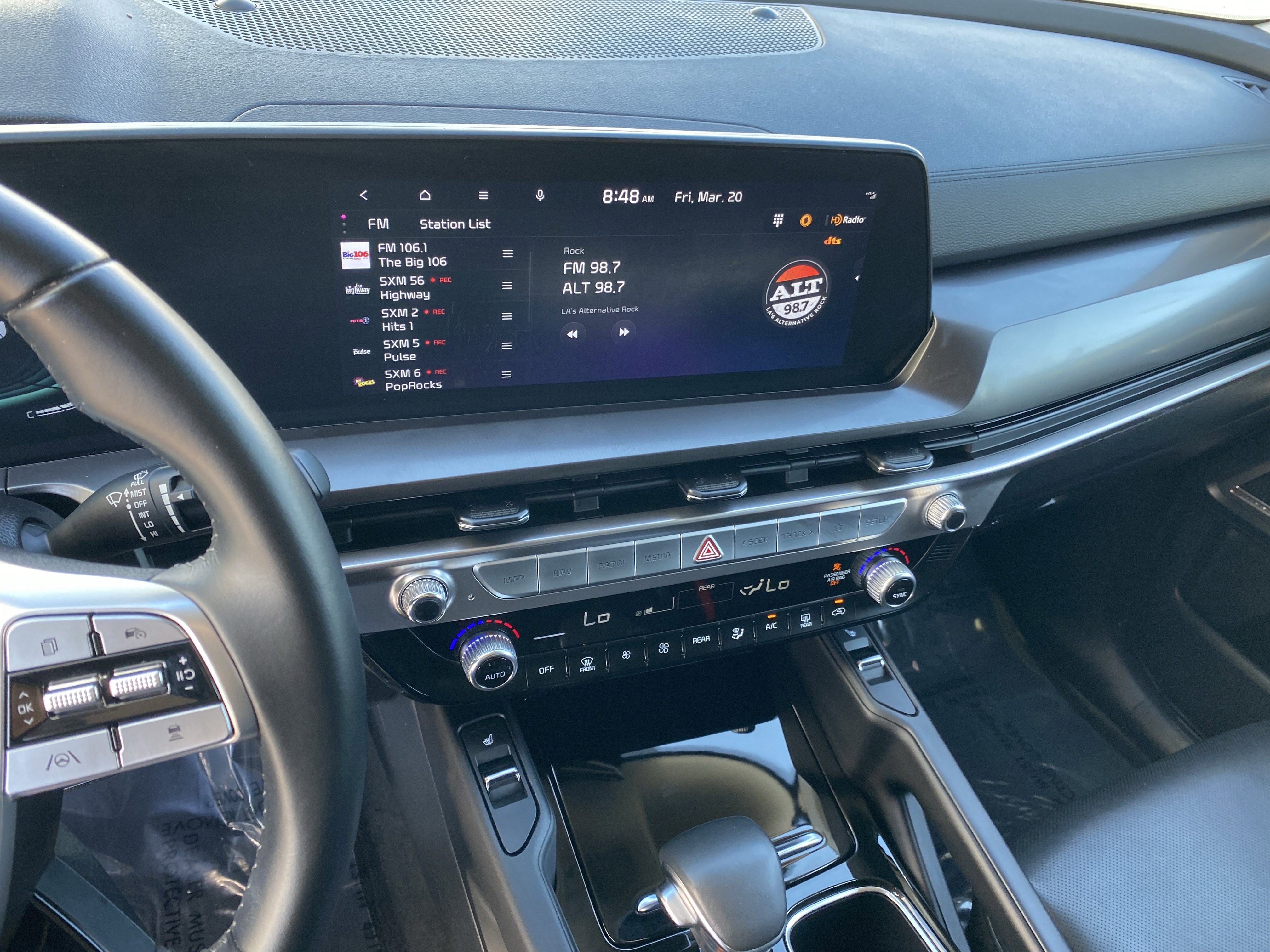 Used 2025 Kia Telluride S image 20