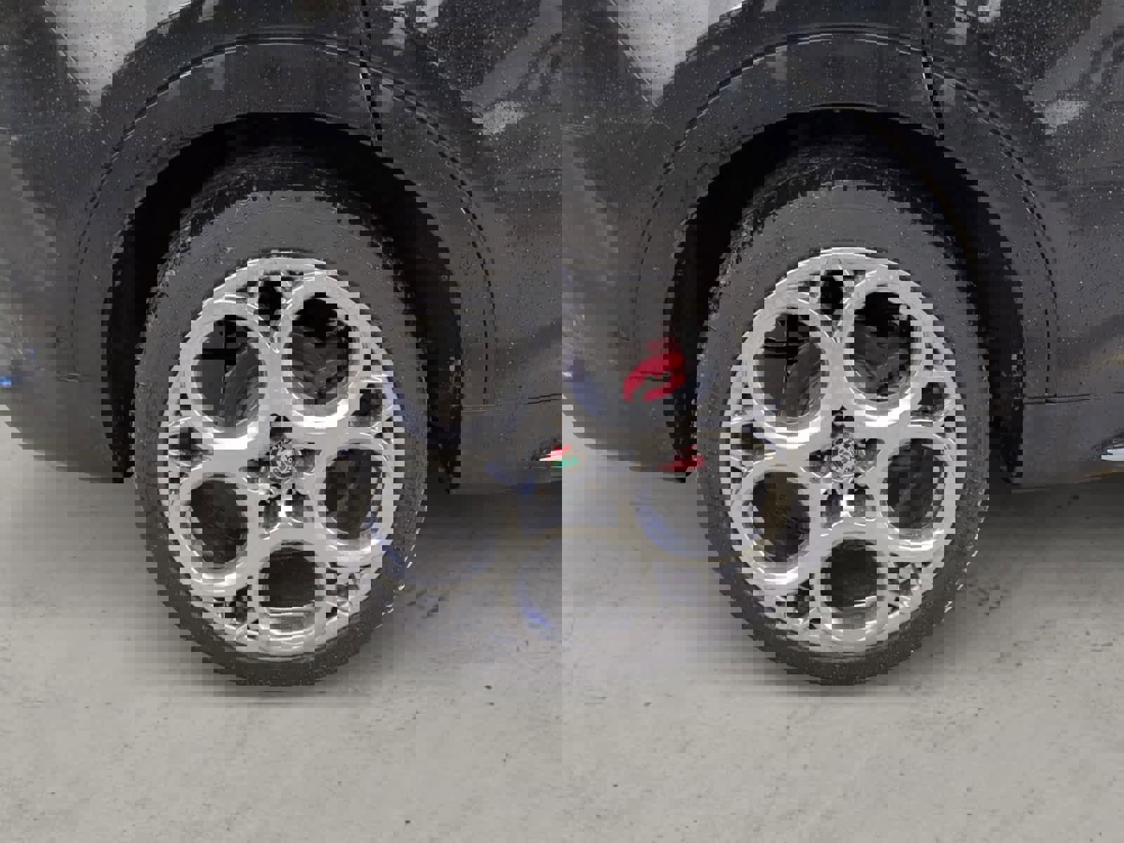 Used 2024 Alfa Romeo Tonale Ti image 7