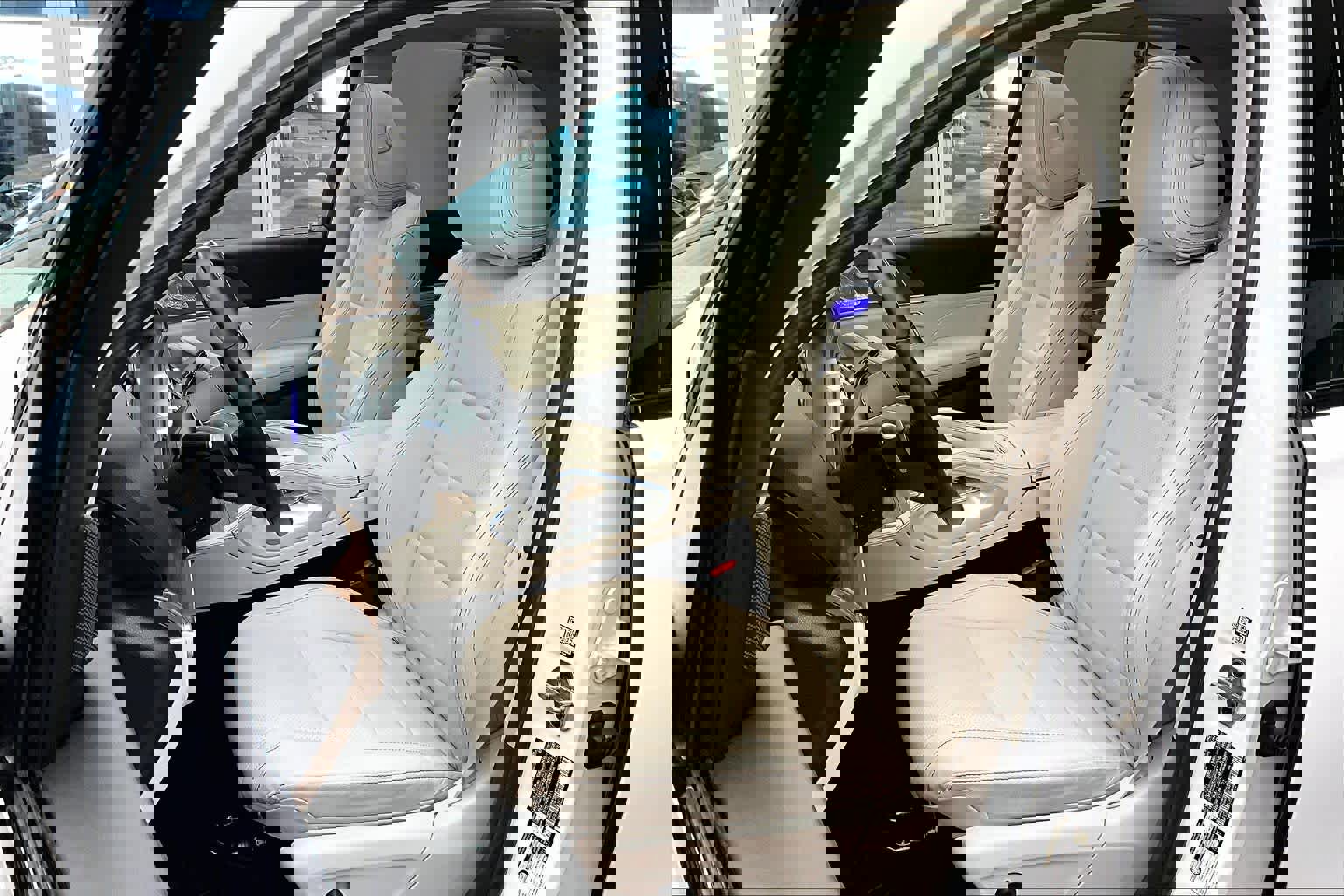 Used 2025 Mercedes-Benz GLE 450e 4MATIC image 8