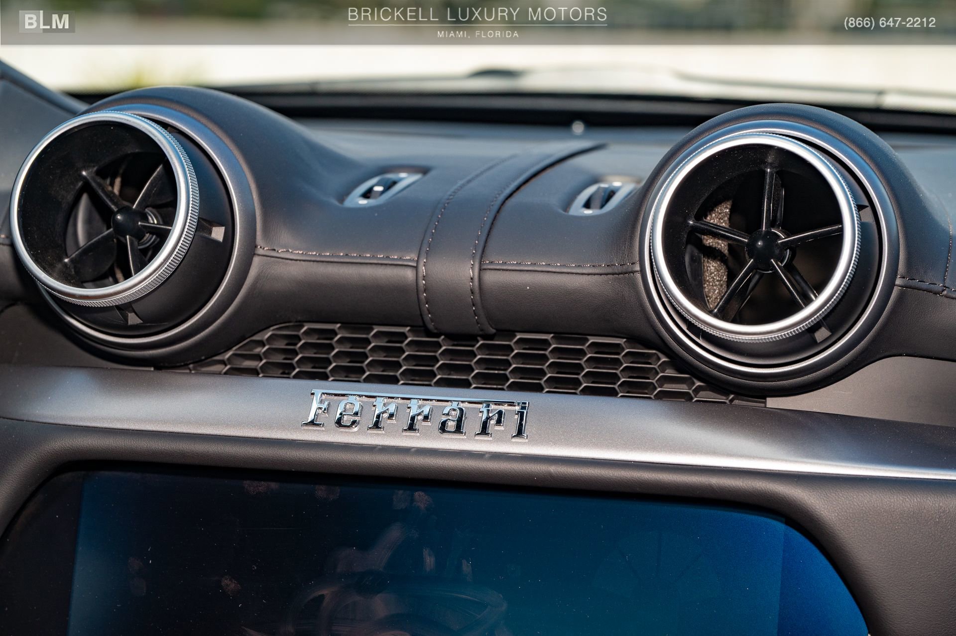 Used 2019 Ferrari Portofino image 24