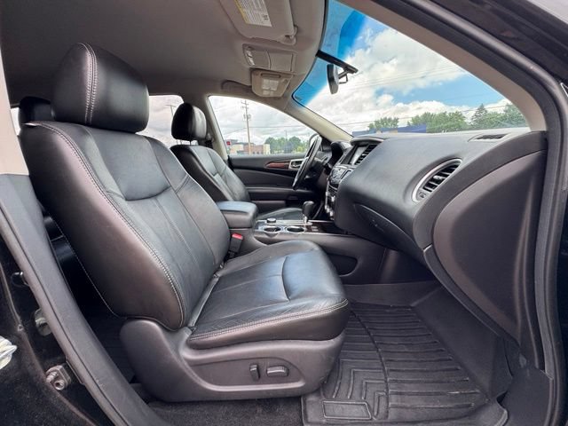 Used 2014 Nissan Pathfinder SL AWD/4WD image 12