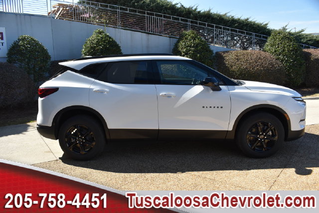 New 2026 Chevrolet Blazer LT w/ Midnight/Sport Edition FWD image 11