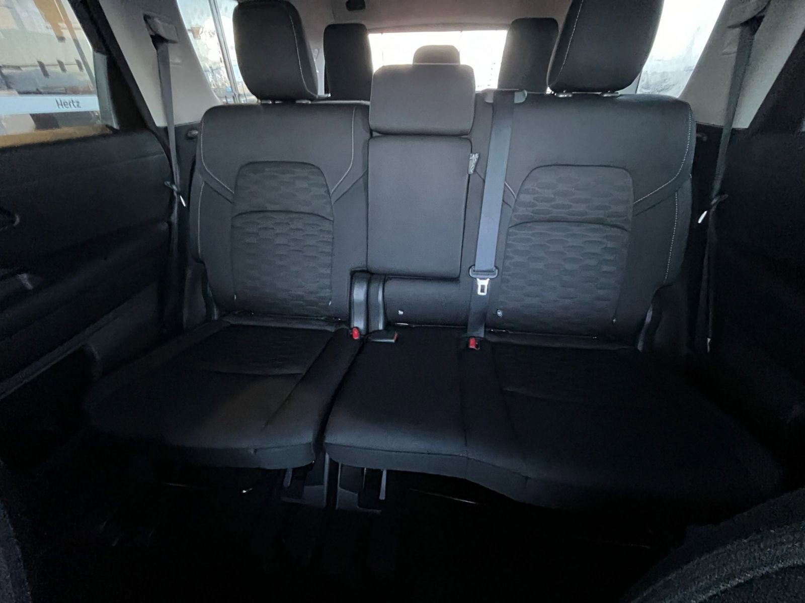 Used 2025 Nissan Pathfinder SV image 40