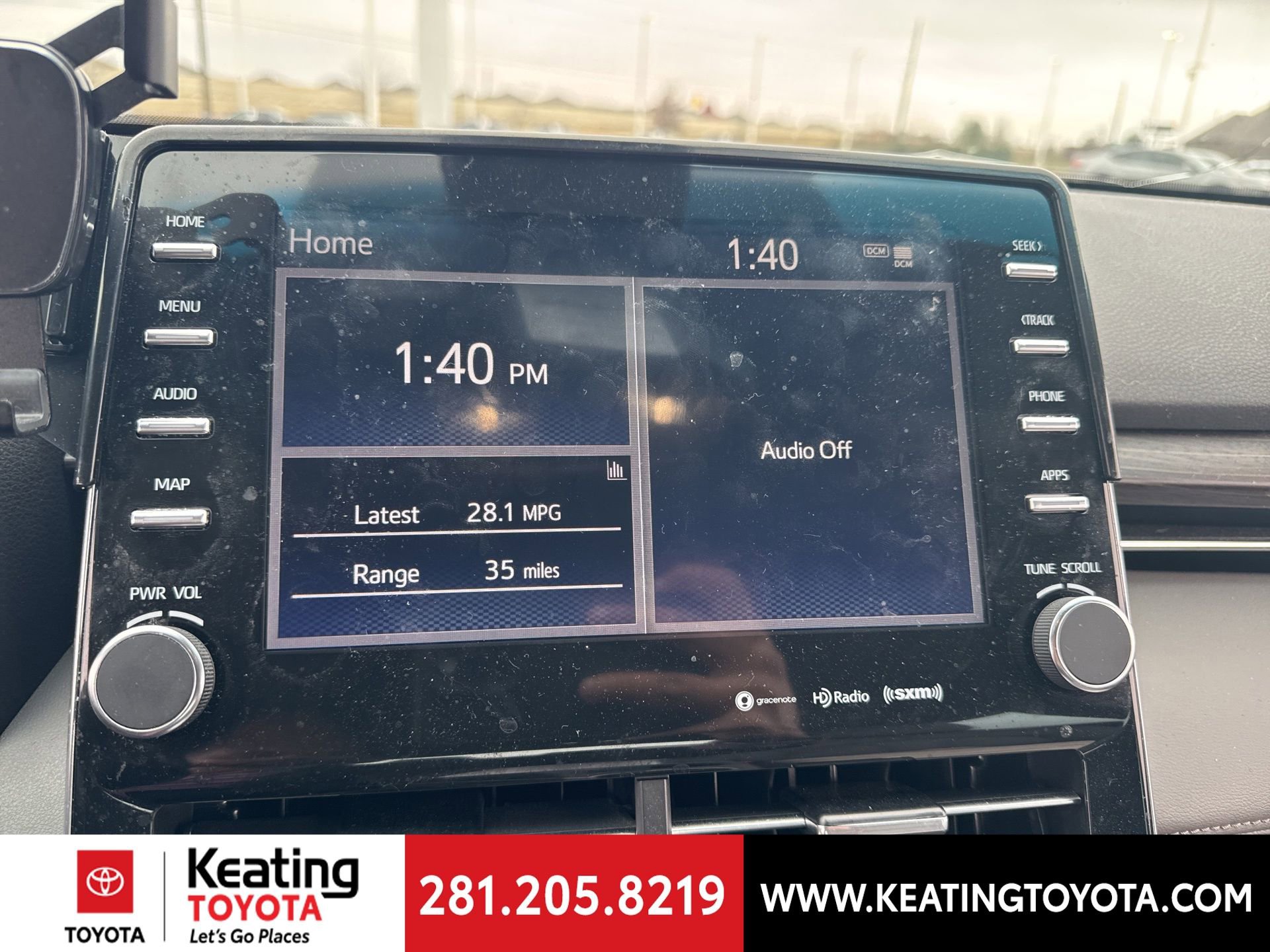 Used 2022 Toyota Avalon XLE image 24