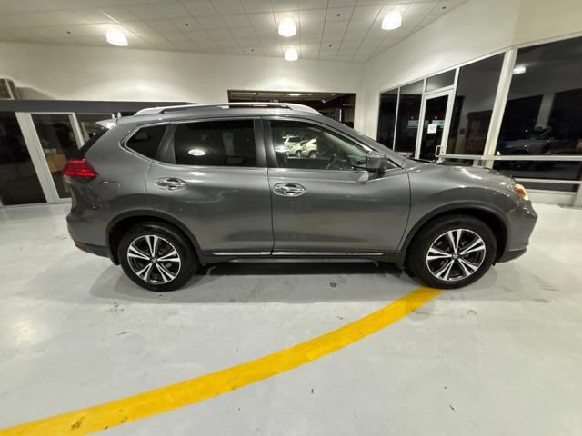 Used 2017 Nissan Rogue SL FWD image 7