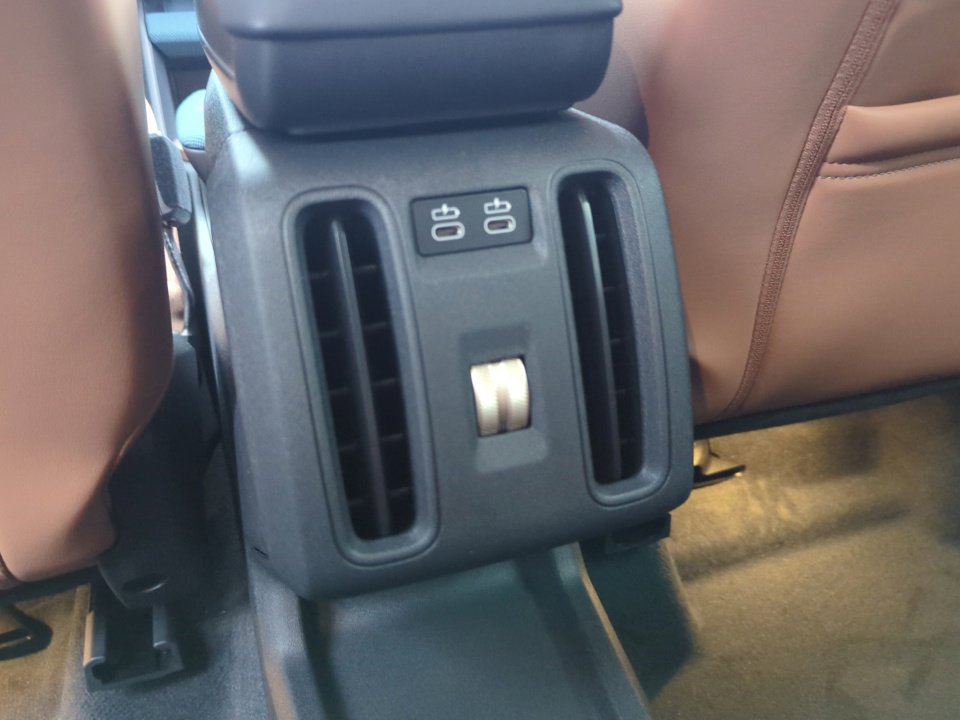 New 2026 MINI Cooper Countryman S w/ Comfort Package Max image 13