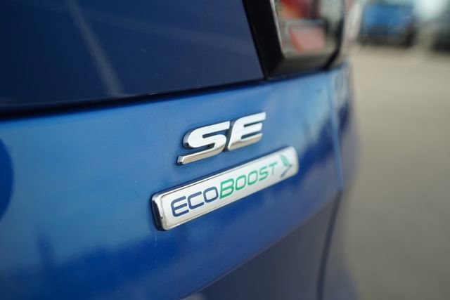 Used 2017 Ford Escape SE w/ SE Cold Weather Package image 40