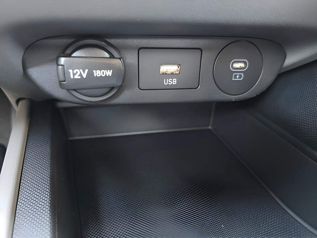 New 2026 Hyundai Elantra SE FWD image 21