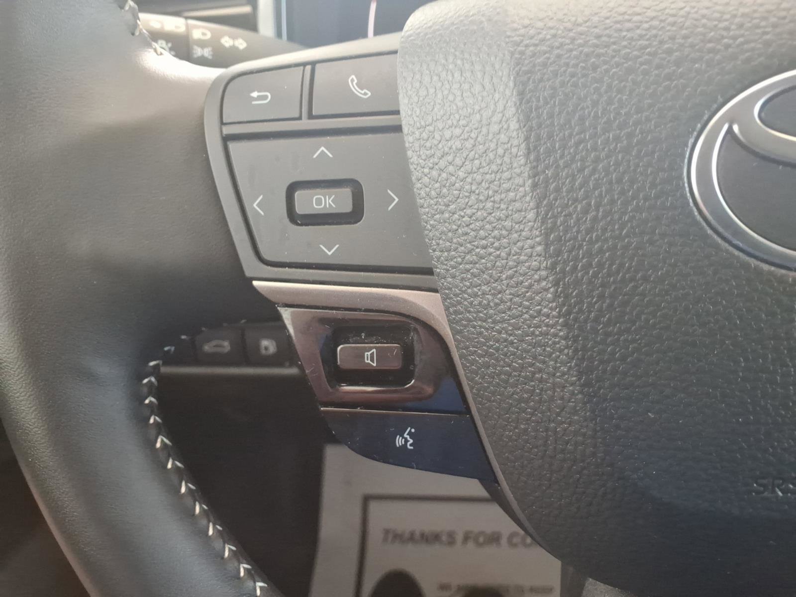 Used 2025 Toyota Camry SE w/ Convenience Package AWD/4WD image 27