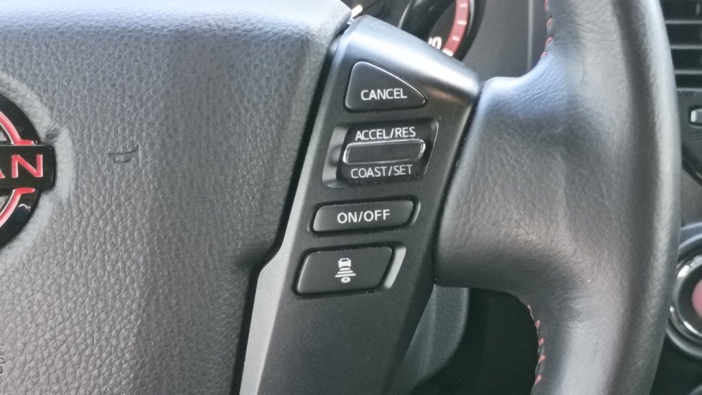 Used 2023 Nissan Titan PRO-4X w/ Pro-4x Convenience Package AWD/4WD image 31