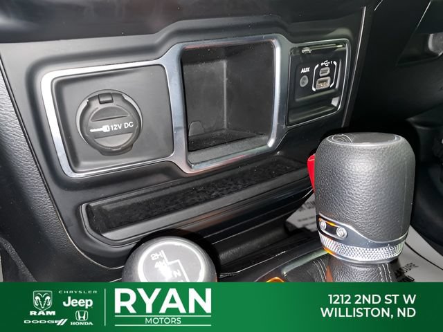 Used 2021 Jeep Gladiator Sport w/ Trailer Tow Package AWD/4WD image 29