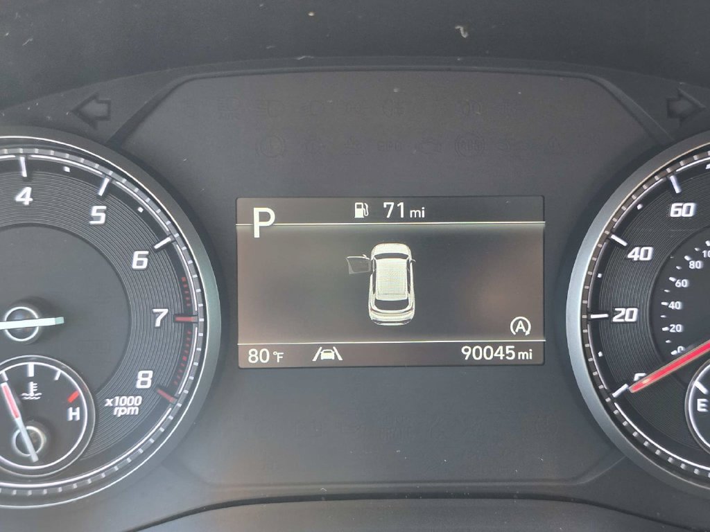 Used 2023 Hyundai Santa Fe XRT w/ Cargo Package FWD image 14