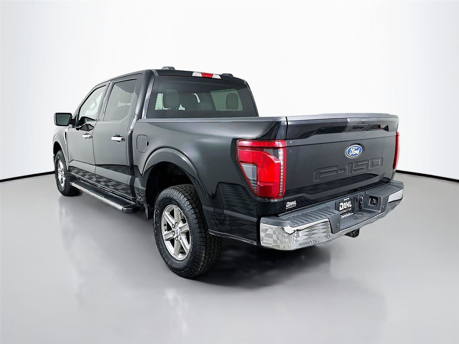 Used 2025 Ford F150 XLT w/ Equipment Group 301A Standard AWD/4WD image 10