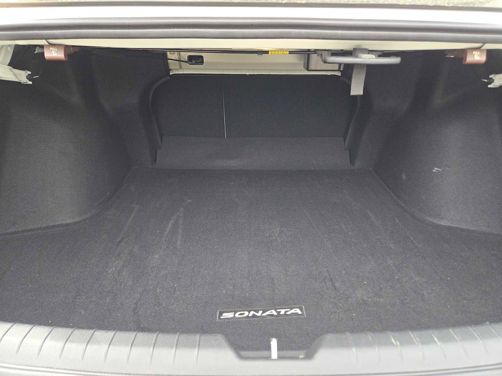 Certified 2023 Hyundai Sonata SEL w/ Cargo Package FWD image 30