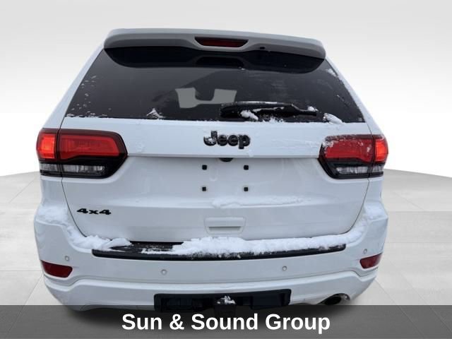 Used 2021 Jeep Grand Cherokee Laredo X image 9