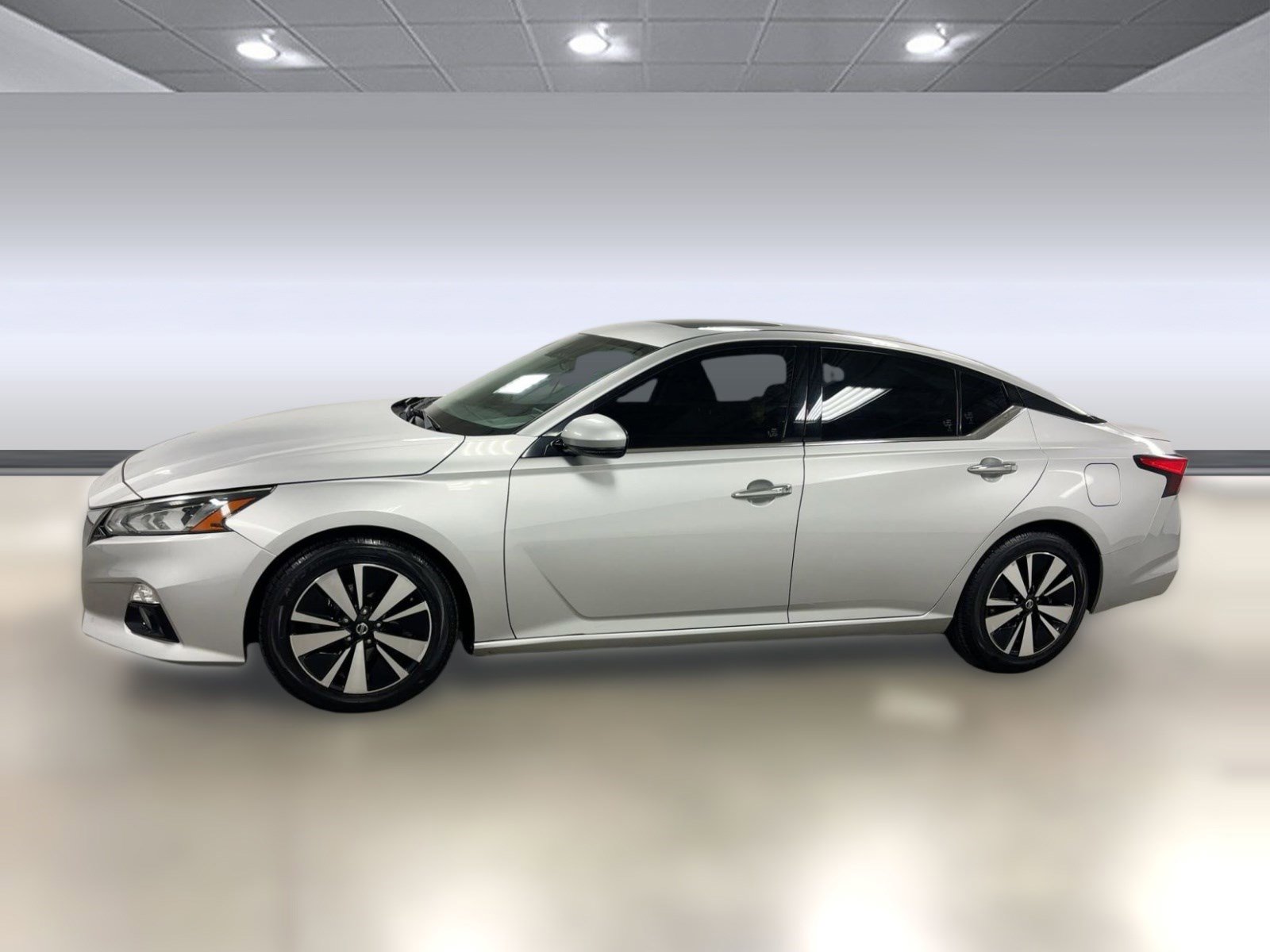 Used 2019 Nissan Altima 2.5 SL image 2