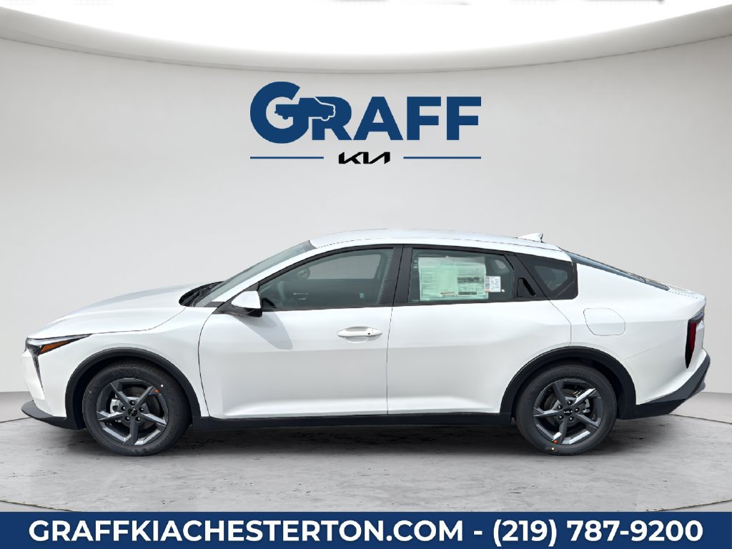 New 2026 Kia K4 FWD image 3