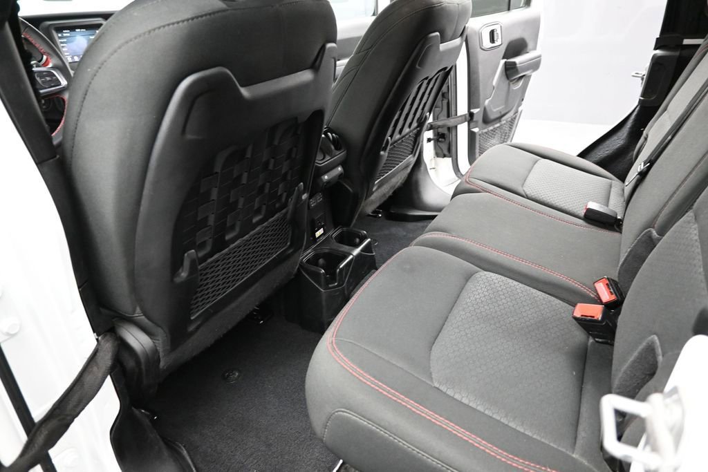 Used 2021 Jeep Wrangler Unlimited Rubicon w/ Safety Group AWD/4WD image 21