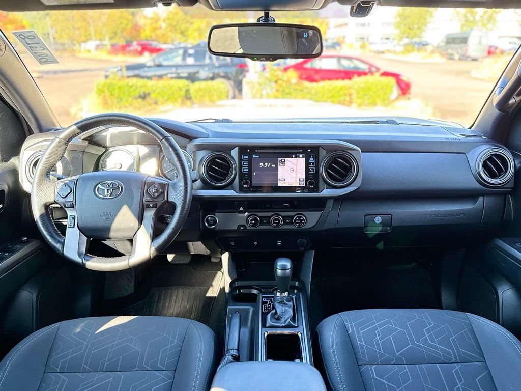 Used 2016 Toyota Tacoma TRD Sport w/ Towing Package RWD image 22