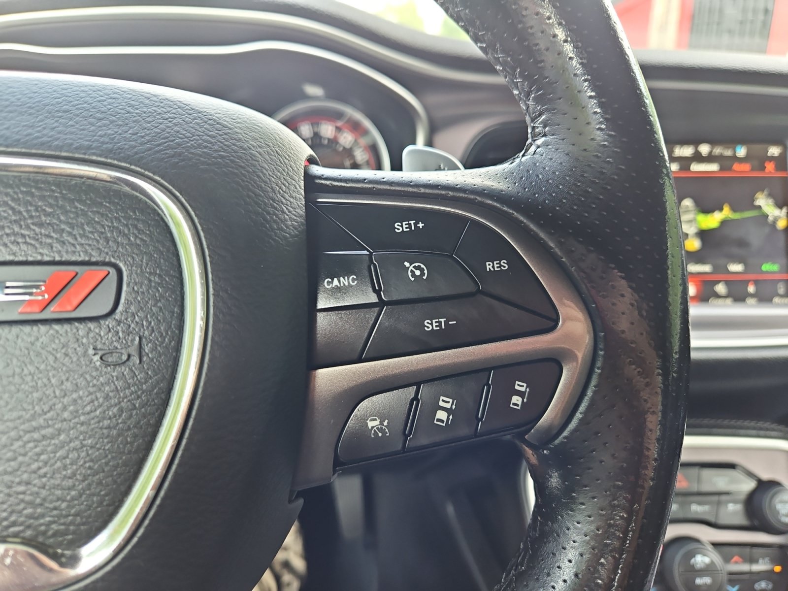 Used 2019 Dodge Challenger R/T Scat Pack w/ Dynamics Package RWD image 29