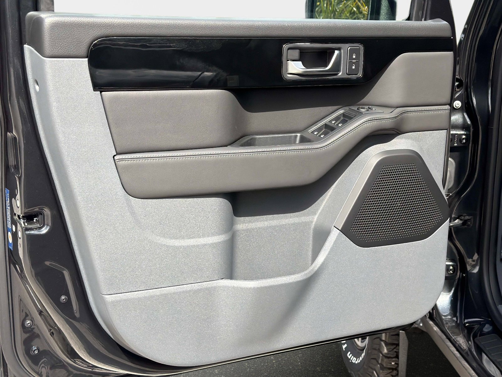New 2026 INEOS Grenadier Fieldmaster Edition AWD/4WD image 15