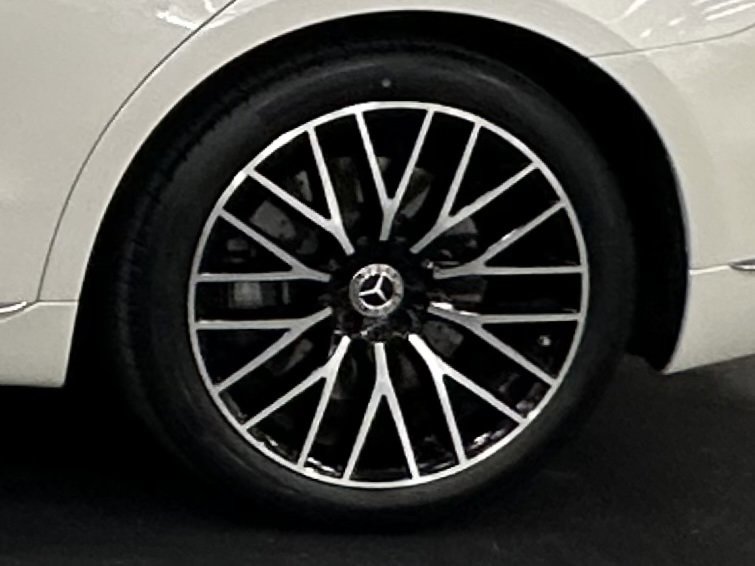 Certified 2023 Mercedes-Benz S 580 4MATIC Sedan image 18