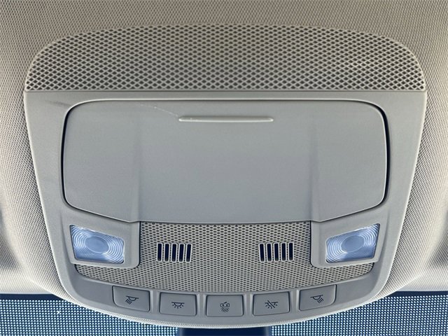 Used 2020 Ford Edge SEL w/ Convenience Package image 23