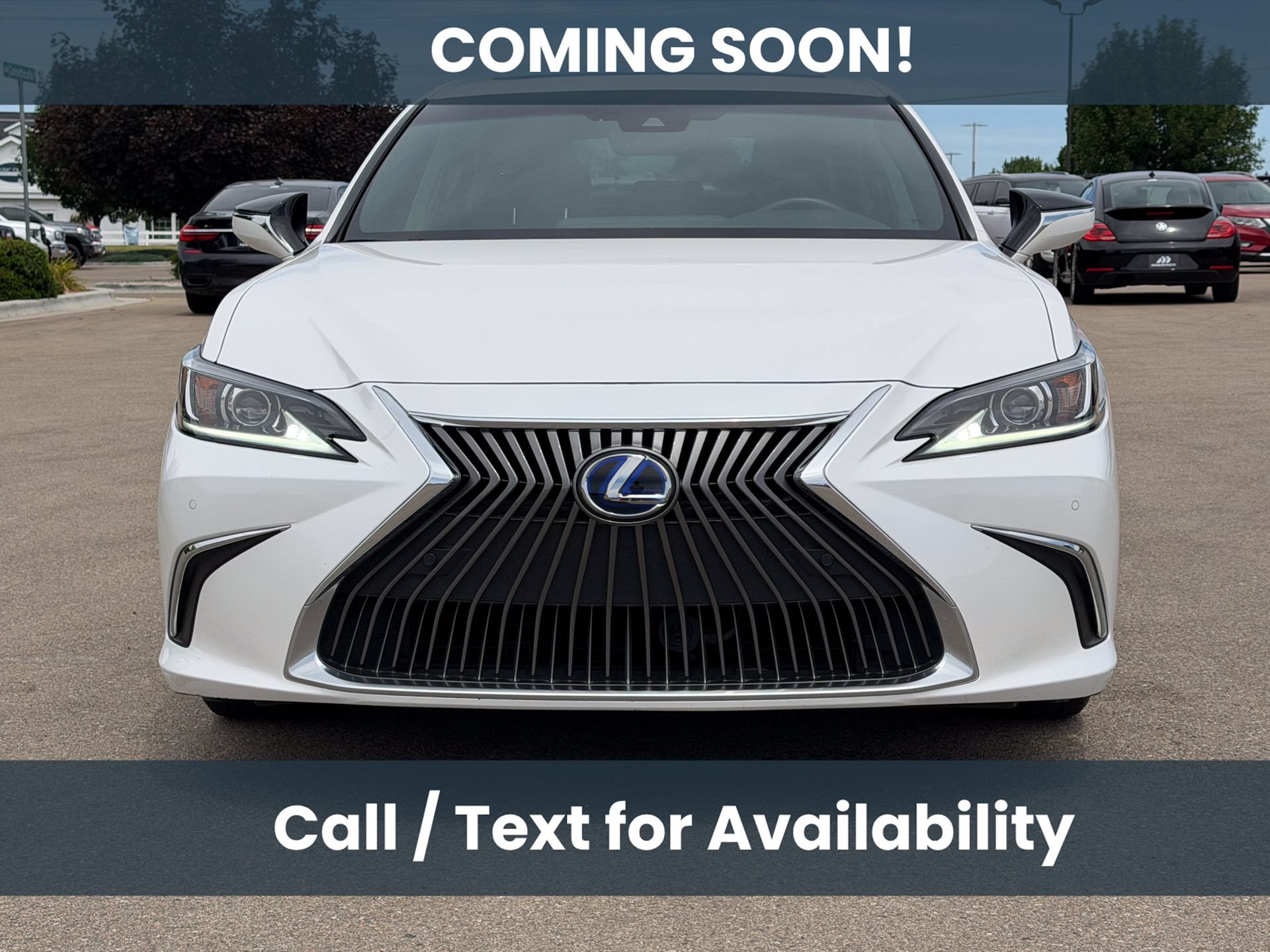 Used 2021 Lexus ES 300h w/ Premium Package FWD image 2