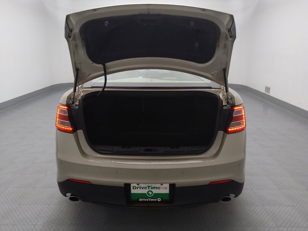 Used 2018 Ford Taurus Limited FWD image 29