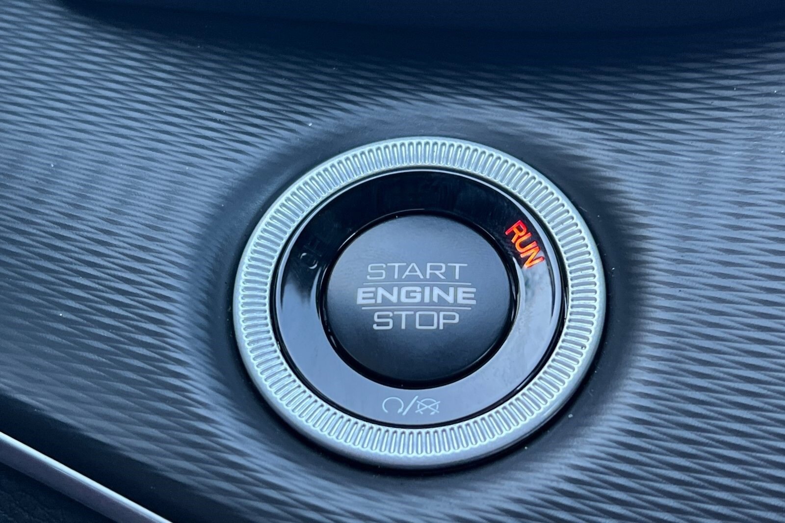 New 2025 Jeep Grand Cherokee L Laredo w/ Trailer Tow Package image 23