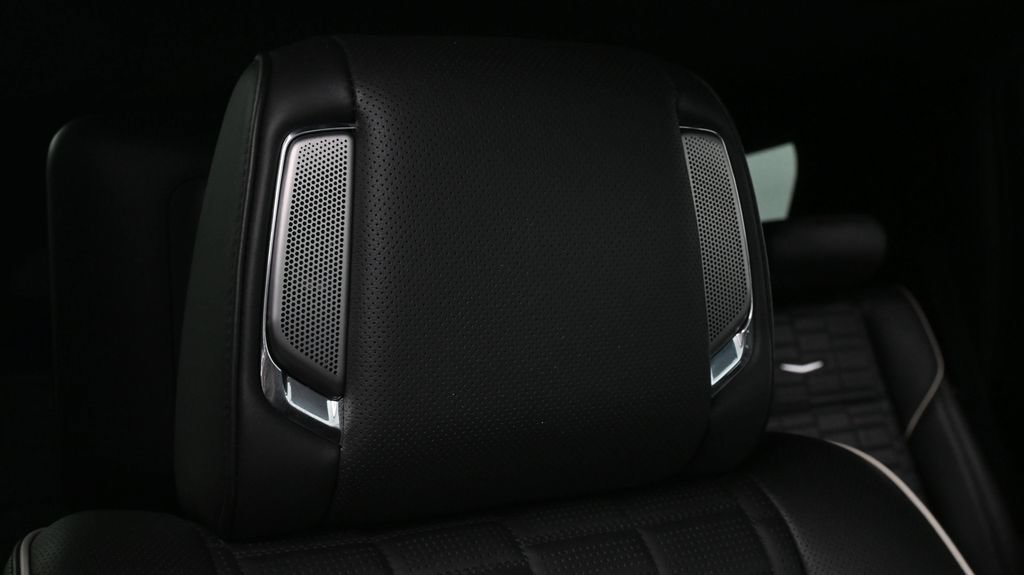 Used 2022 Cadillac Escalade Sport Platinum AWD/4WD image 18