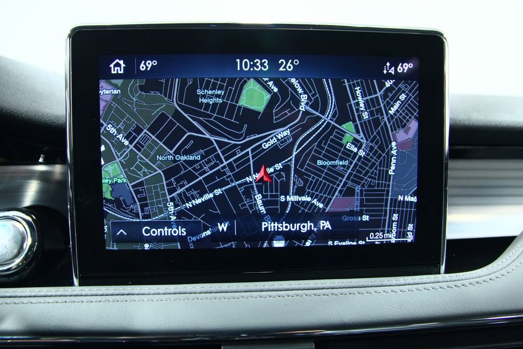 Used 2022 Lincoln Corsair AWD w/ Equipment Group 101A image 11