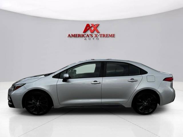 Used 2024 Toyota Corolla SE FWD image 2