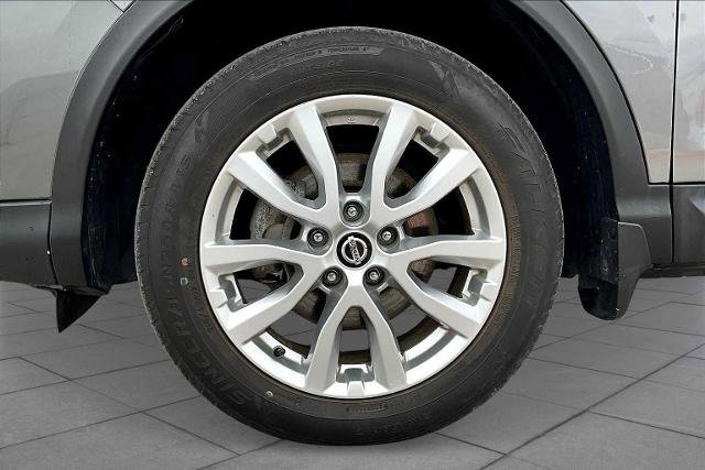 Certified 2021 Nissan Rogue Sport SV image 11