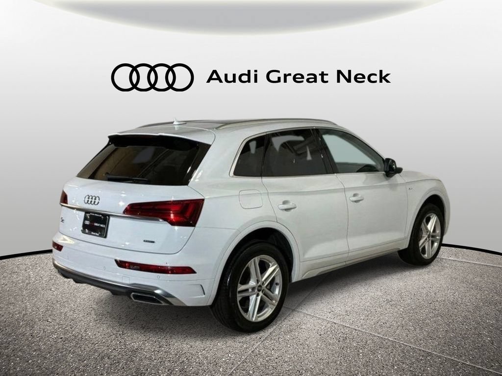 Used 2023 Audi Q5 e Premium w/ Convenience Package AWD/4WD image 8