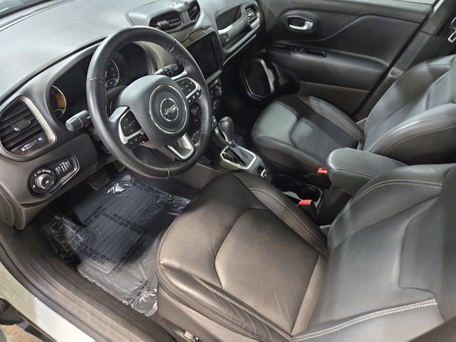 Used 2023 Jeep Renegade Limited w/ Sun/Sound Group image 19