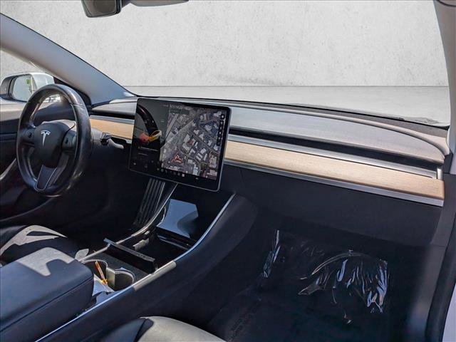 Used 2019 Tesla Model 3 Mid Range RWD image 22