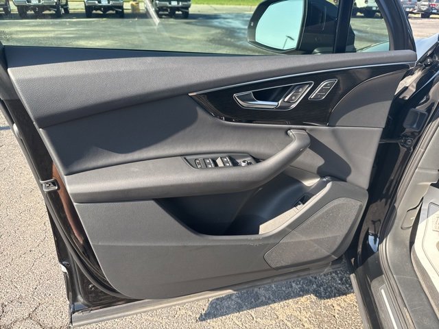 Used 2022 Audi Q7 3.0T Premium image 30