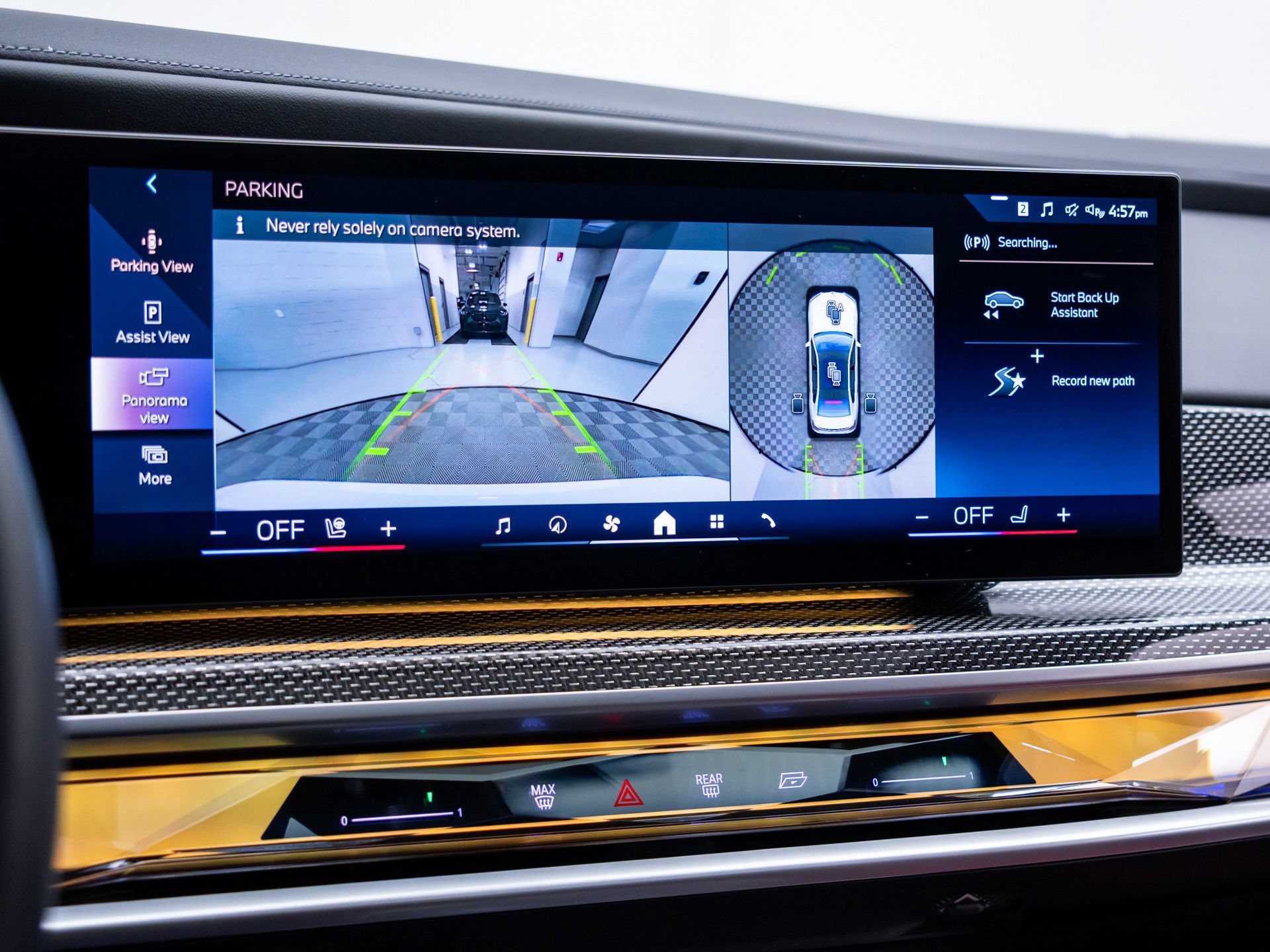 Certified 2023 BMW i7 xDrive60 AWD/4WD image 25