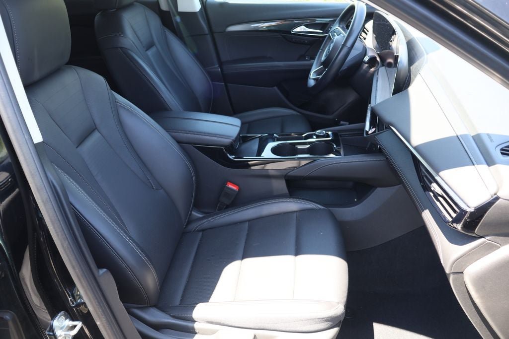 Used 2024 Buick Envision Preferred AWD/4WD image 18