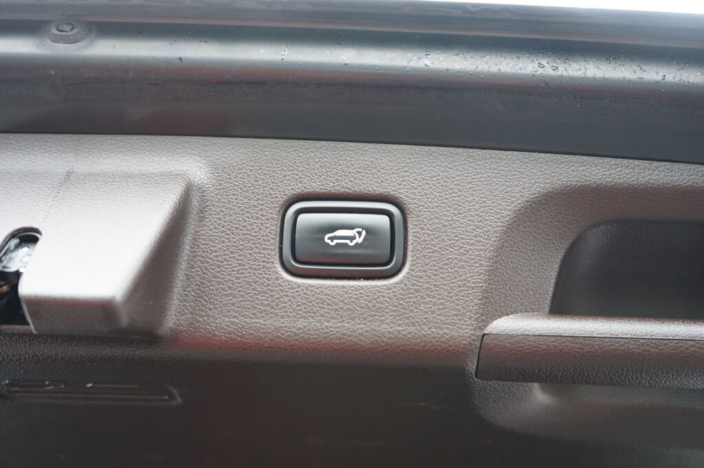 Used 2020 Hyundai Palisade Limited image 13