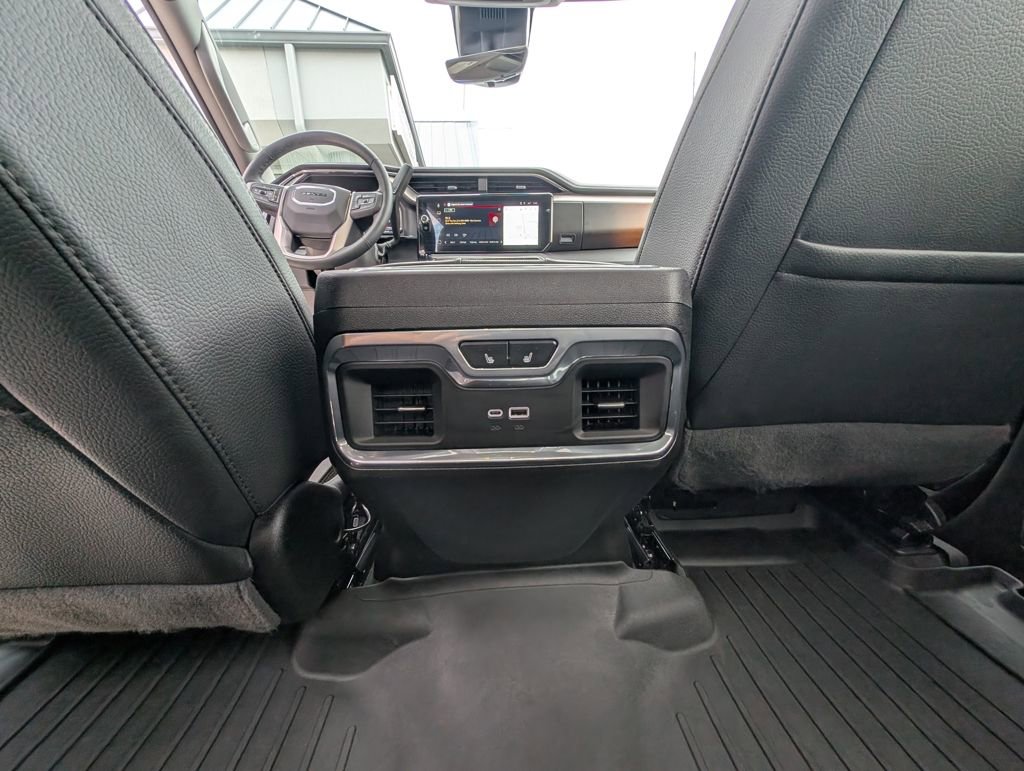 Used 2024 GMC Sierra 2500 Denali w/ Denali Reserve Package image 24