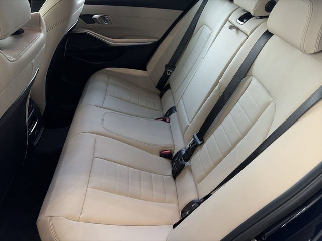 Used 2026 BMW 330i Sedan w/ M Sport Package RWD image 15