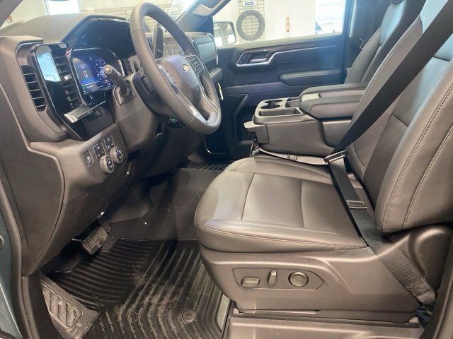 New 2025 Chevrolet Silverado 1500 LT w/ Leather Package image 21
