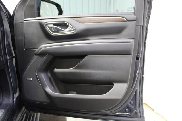 Used 2023 Chevrolet Tahoe High Country AWD/4WD image 27