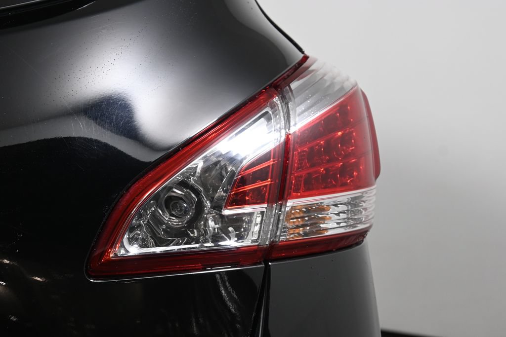 Used 2014 Nissan Murano LE w/ Platinum Edition Package AWD/4WD image 13